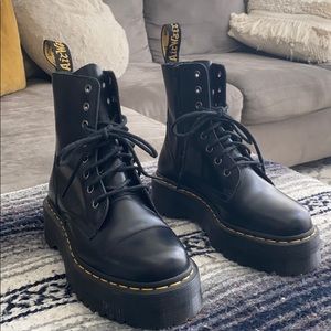 Platform Dr. Martens
